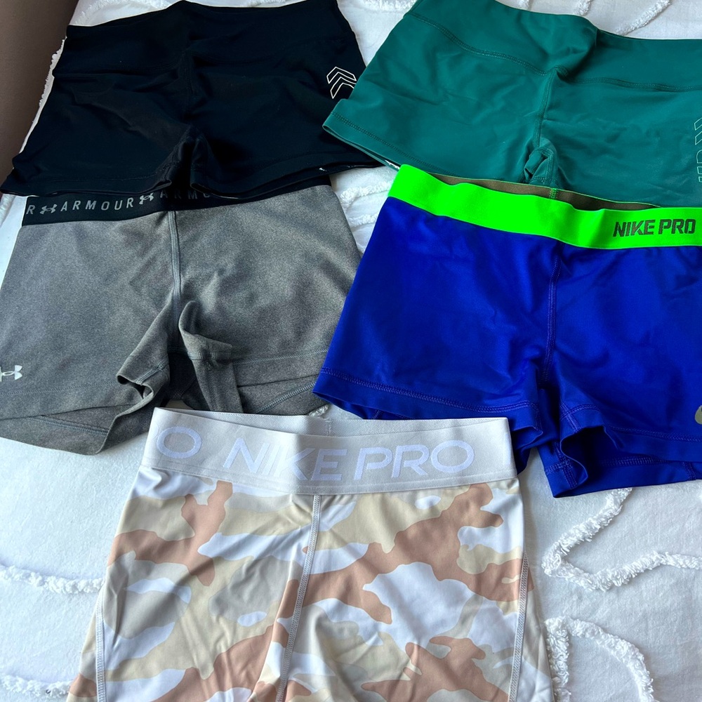 Workout spandex shorts